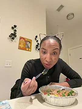 Snapshot of Iceblanca chatting on February 6, 2026, 1:12 am Iceblanca online show from February 6, 2026, 1:12 am