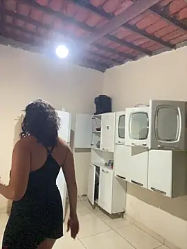 -Marivalda- online show from November 29, 2025, 8:25 am