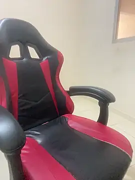 -Marivalda- online show from April 3, 2026, 10:00 am