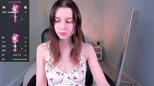 Snapshot of MelisaCoy chatting on February 24, 2026, 2:18 pm MelisaCoy online show from February 24, 2026, 2:18 pm