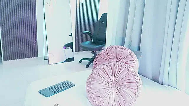 Snapshot of AnitaHaywood_ chatting on March 4, 2026, 7:54 pm AnitaHaywood online show from March 4, 2026, 7:54 pm