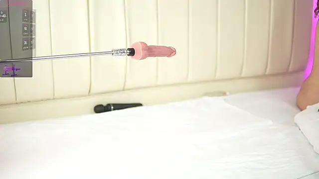 caroline adams  online show from March 11, 2025, 3:25 am