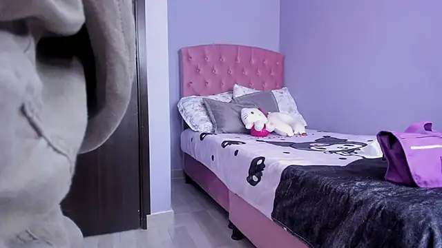 Room312  online show from February 23, 2025, 4:46 pm