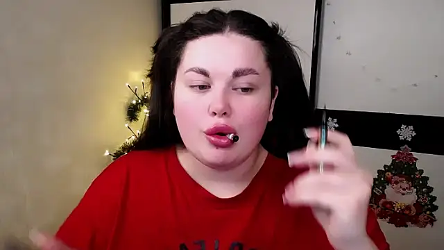 Emily Mo online show from December 4, 2025, 6:34 am