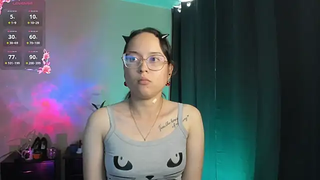 Snapshot of shantalc3rezo chatting on January 17, 2026, 8:34 pm shantalc3rezo online show from January 17, 2026, 8:34 pm