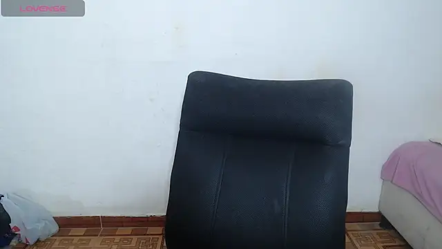 sweet1Girl online show from July 12, 2026, 12:06 pm