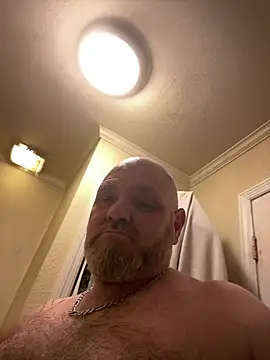 Snapshot of mrscum4u chatting on February 15, 2025, 3:28 pm mrscum4u online show from February 15, 2025, 3:28 pm