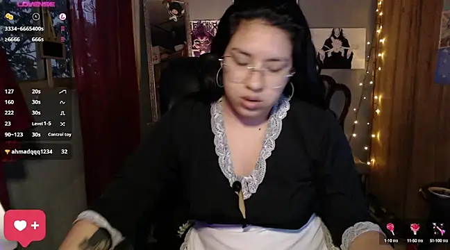 Snapshot of DanelyLopez chatting on February 17, 2025, 11:43 pm DanelyLopez online show from February 17, 2025, 11:43 pm