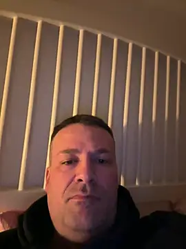 Snapshot of Adis1984Ger chatting on February 7, 2026, 1:46 am Adis1984Ger online show from February 7, 2026, 1:46 am