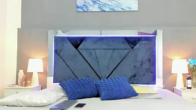 Snapshot of Lauralove_69 chatting on September 22, 2025, 8:26 pm Lauralove 69 online show from September 22, 2025, 8:26 pm