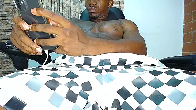 ammy Ger1 online show from April 17, 2026, 12:02 am