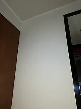 Sarah millerr  online show from October 2, 2025, 12:47 am