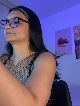 Cat2525 online show from February 6, 2026, 10:28 pm