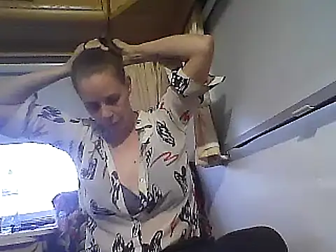 Snapshot of WildScorpio86 chatting on March 4, 2026, 2:25 pm WildScorpio86 online show from March 4, 2026, 2:25 pm