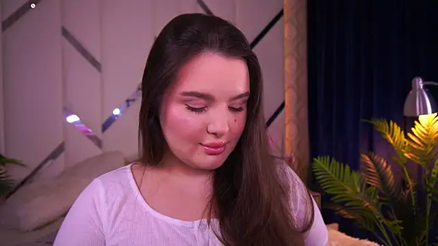 CuteAmberr online show from October 12, 2025, 11:50 pm