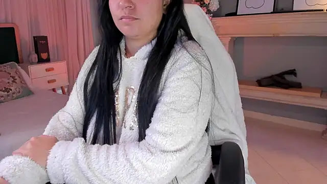 Snapshot of scarlet_miller1 chatting on March 12, 2025, 11:54 am scarlet miller1 online show from March 12, 2025, 11:54 am