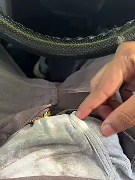 Snapshot of Dakku_69 chatting on March 18, 2025, 9:45 am Dakku 69 online show from March 18, 2025, 9:45 am