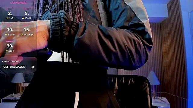 Snapshot of charlottewhitte chatting on February 21, 2026, 1:02 pm charlottewhitte online show from February 21, 2026, 1:02 pm