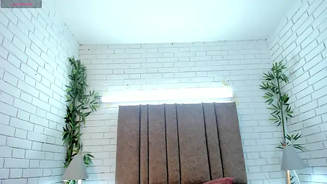 Snapshot of charlottewhitte chatting on March 4, 2025, 11:08 am charlottewhitte online show from March 4, 2025, 11:08 am