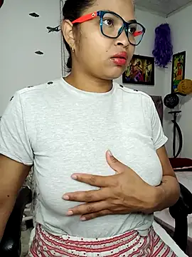 chalohott online show from December 2, 2025, 10:50 am