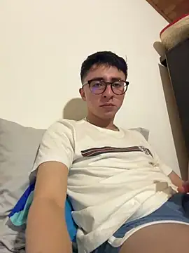 CamiRojas boy online show from February 23, 2026, 3:19 am