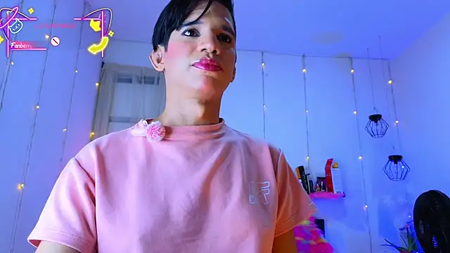 Snapshot of Ariel_Femboy_ chatting on February 3, 2026, 2:53 am Ariel Femboy online show from February 3, 2026, 2:53 am