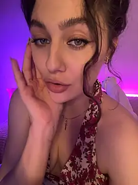 Snapshot of Your_insomniya chatting on October 25, 2025, 7:36 pm Your insomniya online show from October 25, 2025, 7:36 pm