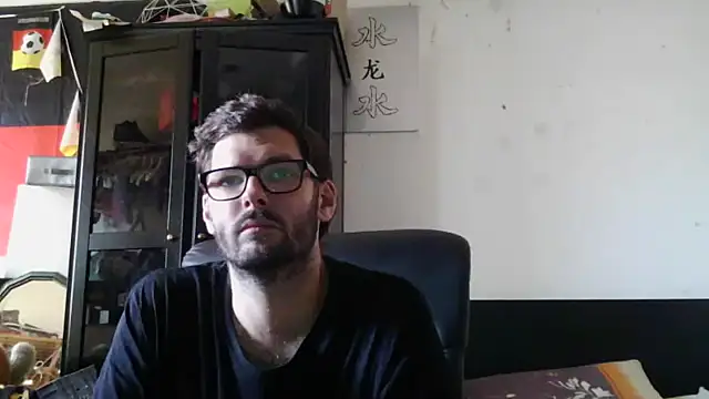Snapshot of Die-geile-Sau chatting on July 17, 2026, 4:59 pm Die-geile-Sau online show from July 17, 2026, 4:59 pm