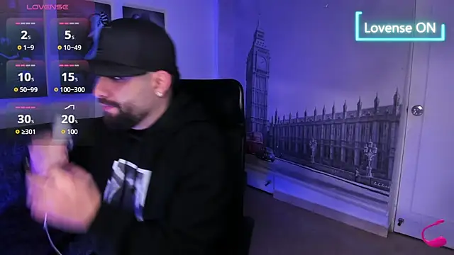 Snapshot of jhon_bear03 chatting on October 25, 2025, 11:09 am jhon bear03 online show from October 25, 2025, 11:09 am