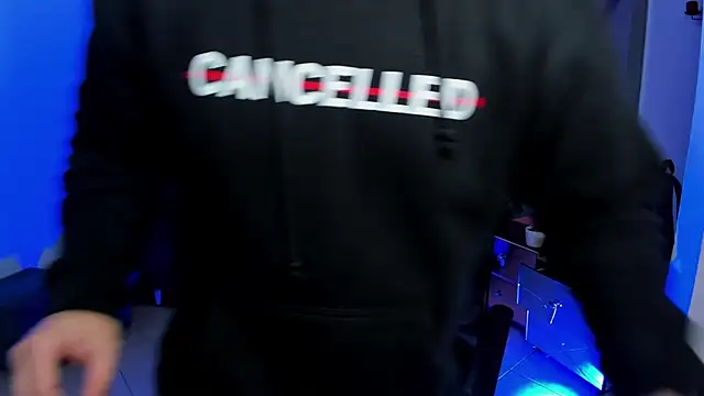 Snapshot of jhon_bear03 chatting on November 9, 2025, 11:47 am jhon bear03 online show from November 9, 2025, 11:47 am