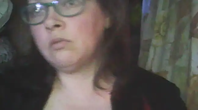 Snapshot of deluxpussy chatting on March 21, 2025, 5:23 pm deluxpussy online show from March 21, 2025, 5:23 pm