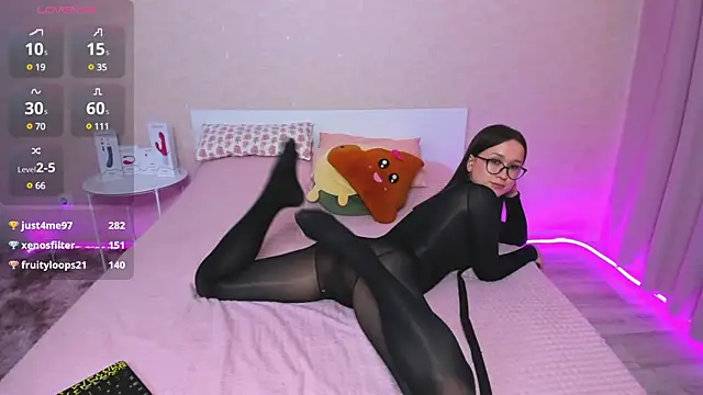 Monica Blair online show from March 18, 2025, 2:17 pm