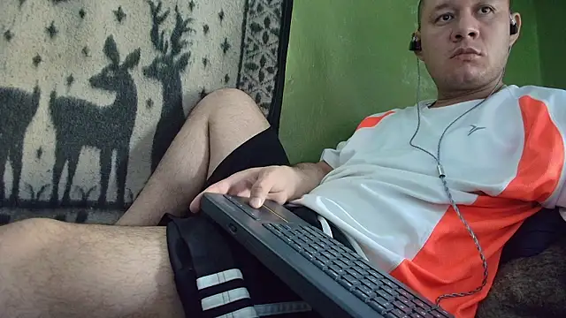 sweet cock28 online show from March 9, 2026, 3:26 pm