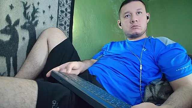 sweet cock28 online show from February 12, 2026, 3:45 pm