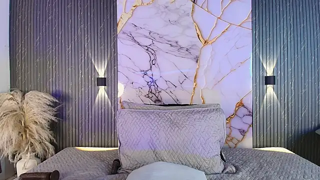 big tits in your face online show from April 7, 2026, 10:22 pm