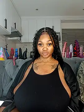Yung-Missy online show from June 3, 2026, 2:56 am