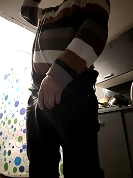 patriciajoy20 online show from April 17, 2026, 10:56 pm