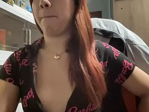 Snapshot of UrLove_Marga chatting on February 10, 2026, 12:31 am UrLove Marga online show from February 10, 2026, 12:31 am