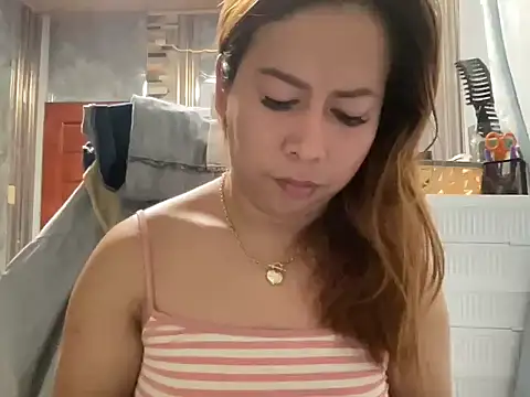 UrLove Marga online show from June 3, 2026, 10:25 pm