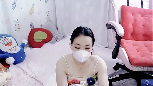 -R-Mai- online show from December 8, 2024, 2:41 pm