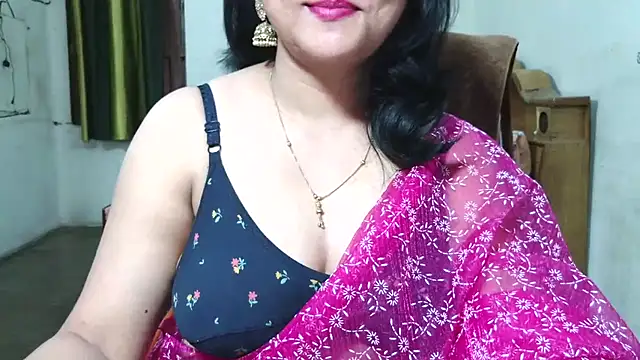 Cute Mahi22 online show from October 14, 2025, 6:08 pm