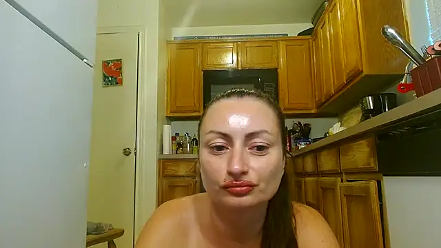 DiamondMonroeXo online show from July 21, 2026, 9:16 pm