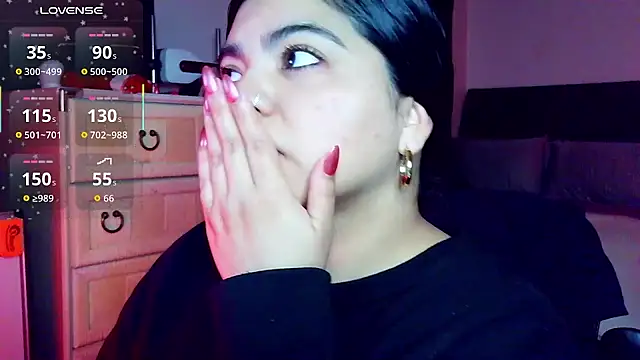 kimmiakiss22 online show from December 21, 2025, 1:19 am