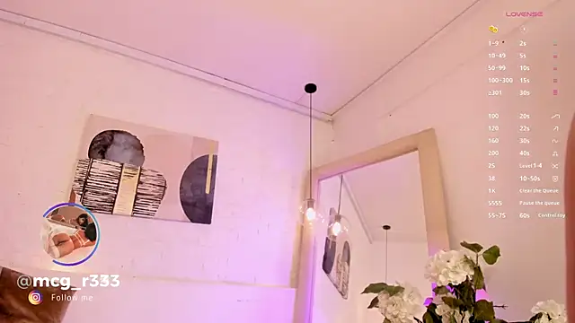 amatiista 12 online show from March 11, 2025, 8:20 pm