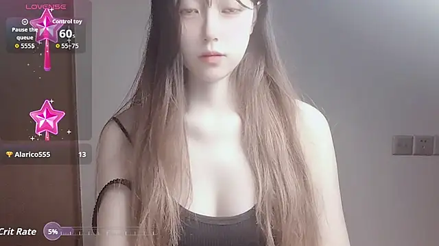 VaerySaenz online show from October 17, 2025, 6:06 am