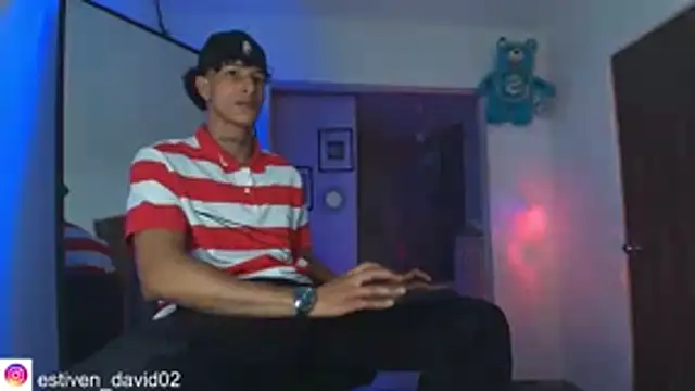 mike casseano online show from November 9, 2025, 3:21 am