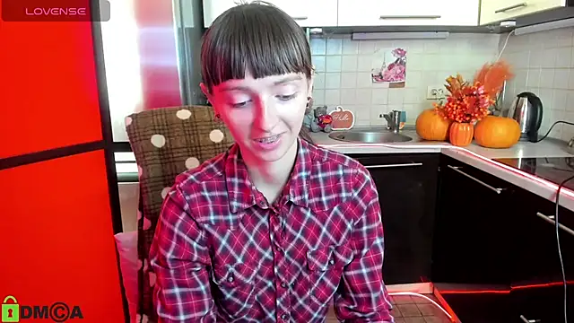 TayanaJons online show from September 25, 2025, 7:03 am