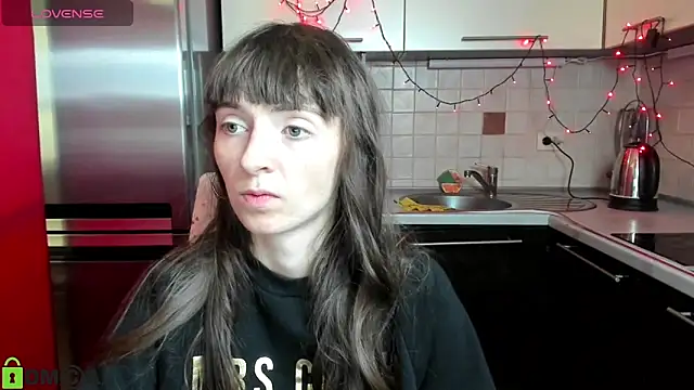 TayanaJons online show from March 3, 2025, 7:46 am