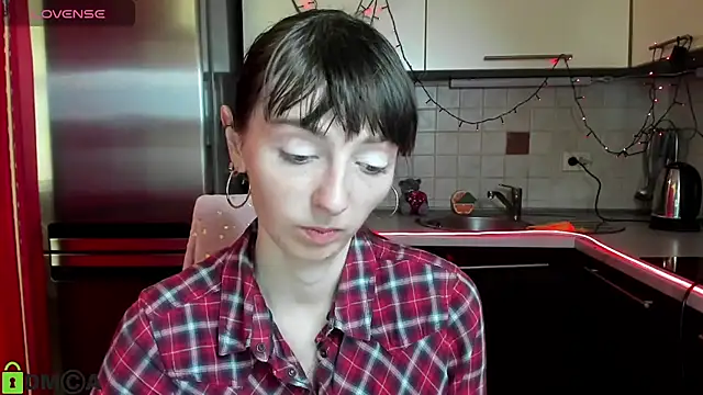 TayanaJons online show from March 11, 2025, 7:46 am