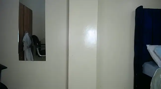 Snapshot of Siri_ssaru chatting on January 3, 2025, 12:22 am Siri ssaru online show from January 3, 2025, 12:22 am